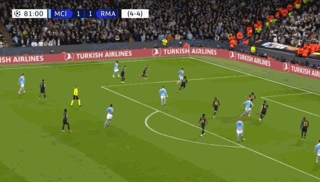 1713392646186052477.gif 丁丁推射.gif